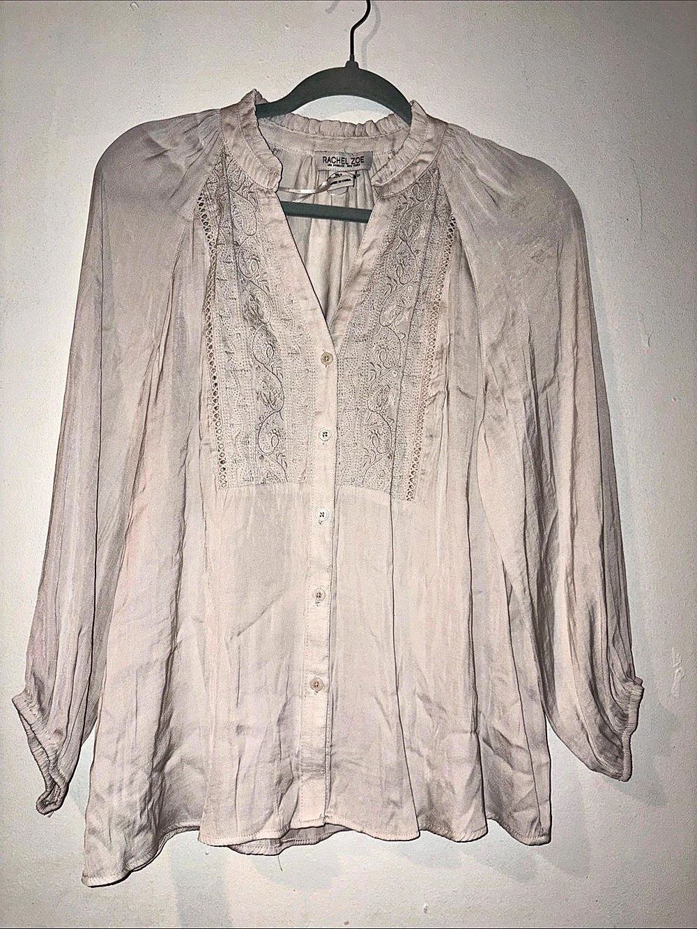 Rachel Zoe Embroidered Blouse in cream Like New size small